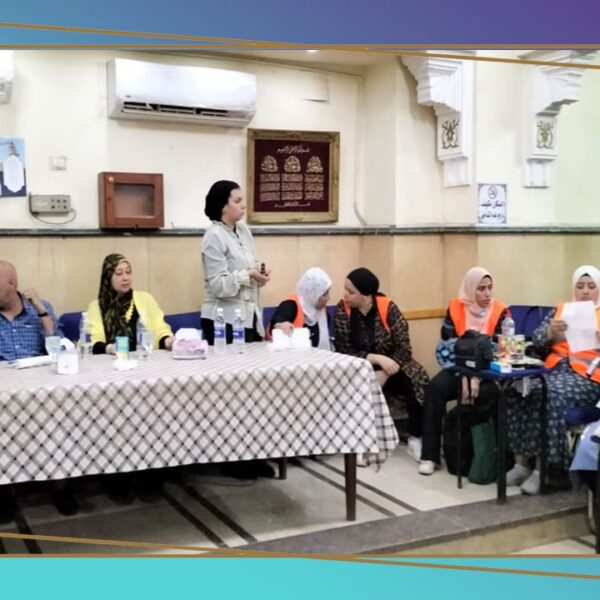 جانب من حضور لمحاضرة معا لبيئة افضل